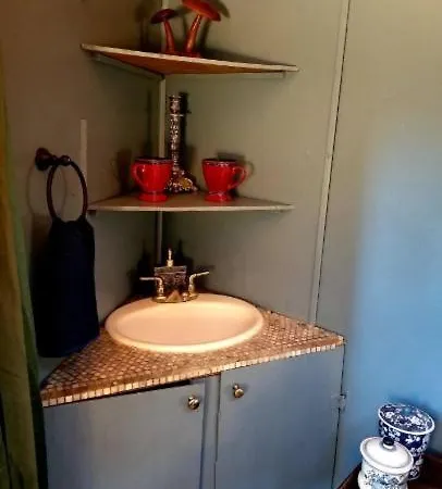 Backpacker'S Dream With Detached Bathroom, Private Trails And Creek! Topanga Park Exterior photo