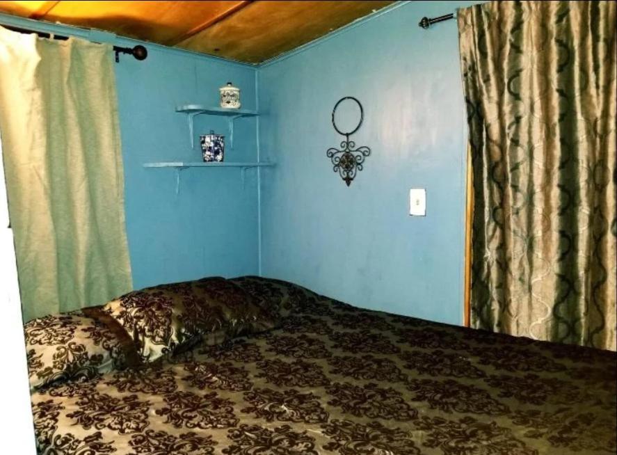 Backpacker's Dream With Detached Bathroom, Private Trails And Creek! * Topanga Park